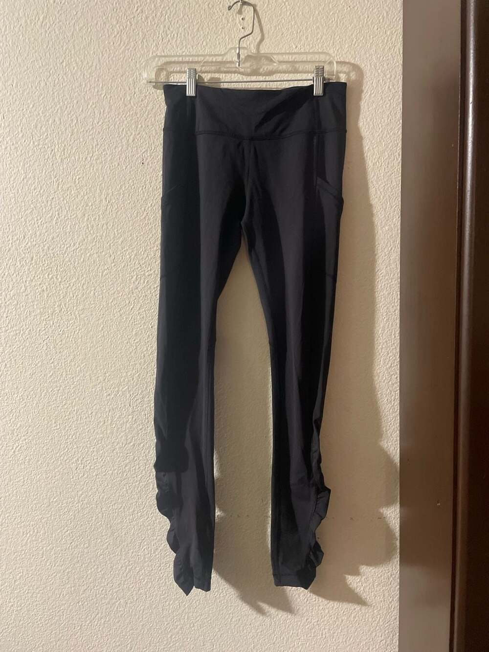 lululemon athletica black leggings with ruched hems